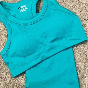 Teal Sports Bra & Shorts Set – Cute & Comfy!